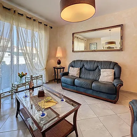 Sel Et Pins By Interhome *