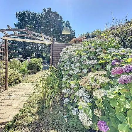 Sel Et Pins By Interhome Saint-Michel-Chef-Chef